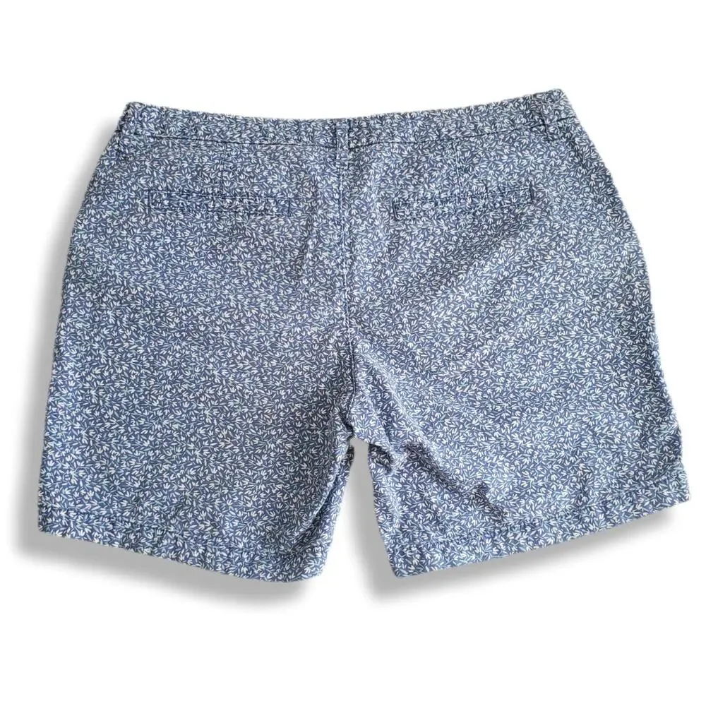 Women Blue Gray Ditsy Floral Chino Short 8 Preppy Classic Cottage Picnic Casual - Picture 3 of 11